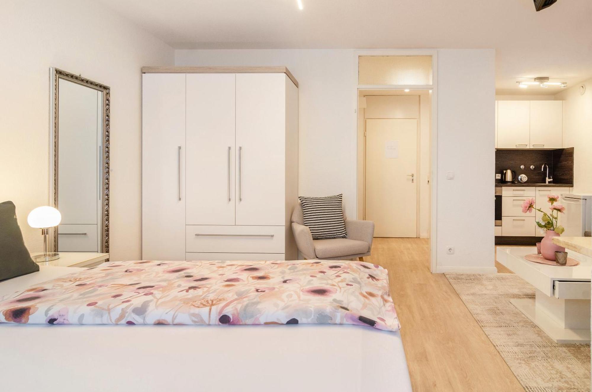 Ferienwohnung Am Weiher Meersburg Luaran gambar